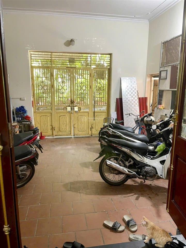 Bán gấp nhà hoàng mai 103m²  ngõ oto qua cửa  mặt tiền quyền lực  gần hồ đền lừ giá 20,5 tỷ