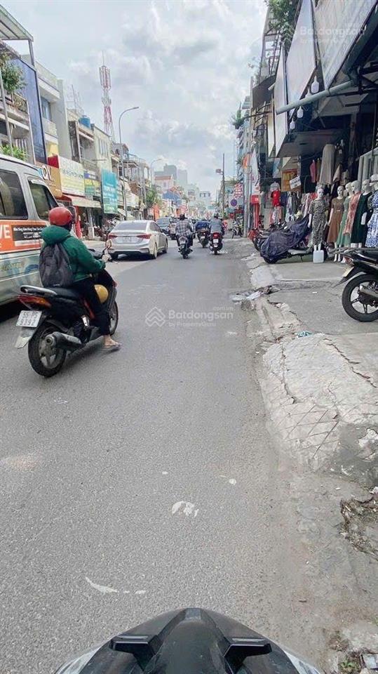 Bán nhà mt kinh doanh đông hồ 5 tầng giá 12.6 tỷ