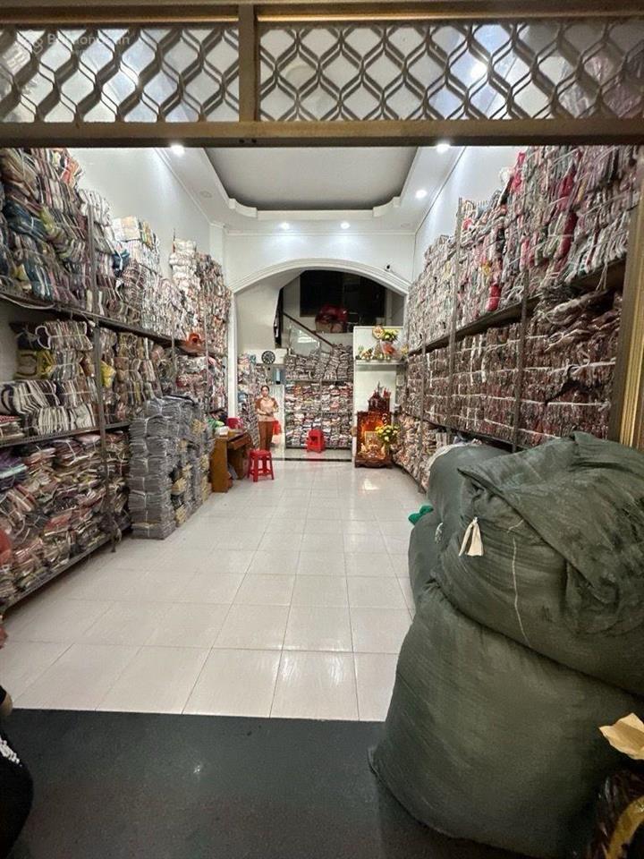 Bán nhà mt kinh doanh đông hồ 5 tầng giá 12.6 tỷ