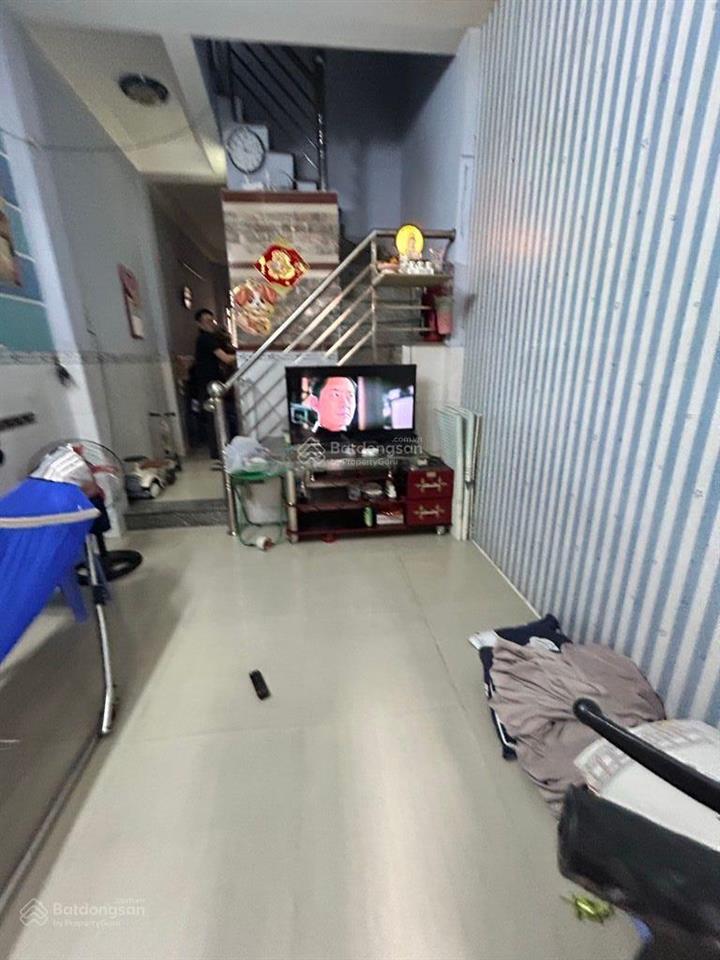 Bán nhà hẻm phạm văn chí giá tốt