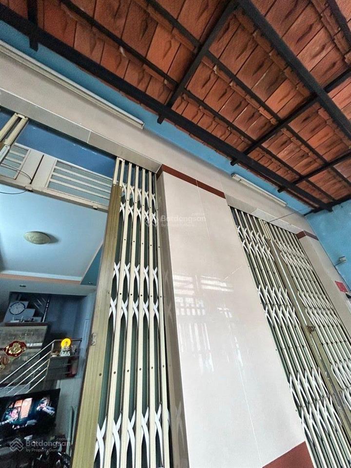 Bán nhà hẻm phạm văn chí giá tốt