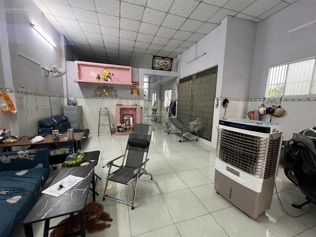 Bán nhà hẻm xe tải phạm văn chí ngang khủng 5.6m nở hậu