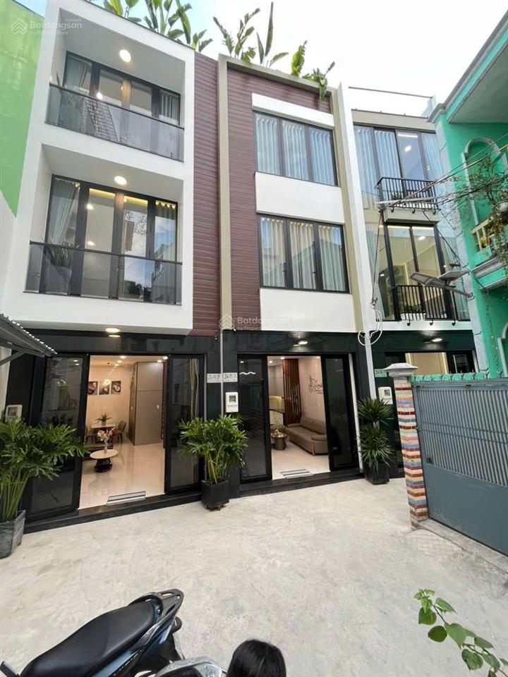 Bán nhà âu cơ hơn 8 tỷ mà có luôn thang máy