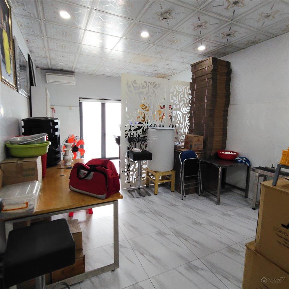 Bán nhanh nhà chợ hồ trọng quý 4x15, nhà 4 lầu, giá tốt