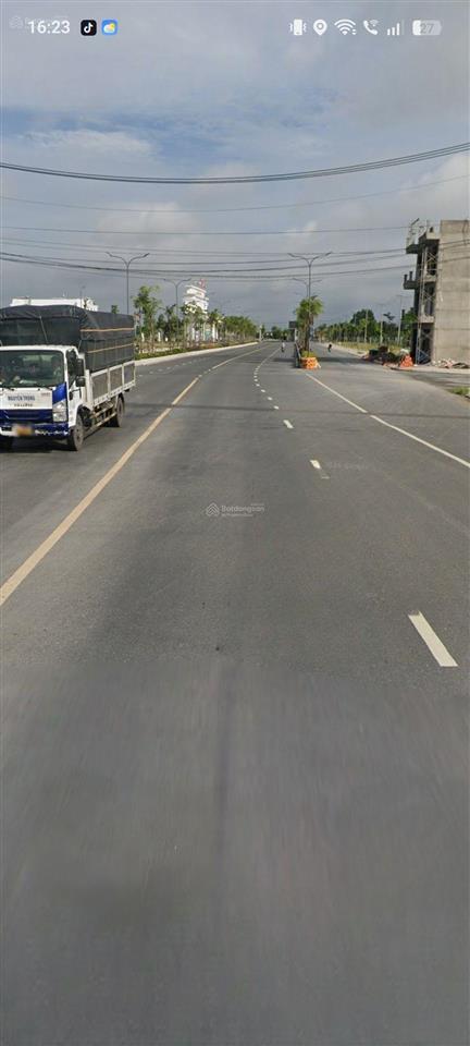 Bán gấp mặt tiền 818 thị trấn thủ thừa 1830 m2 full thổ giá 16 tỷ