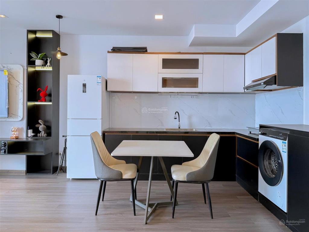 Bán cc giá siêu hời tại 169 thuỳ vân, 2,7 tỷ, 52m2, csj tower