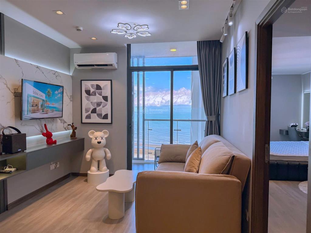 Cần bán căn hộ chung cư csj, view trực diện biển tầng 18, đầy đủ nội thất, đang có hđ thuê là 15tr