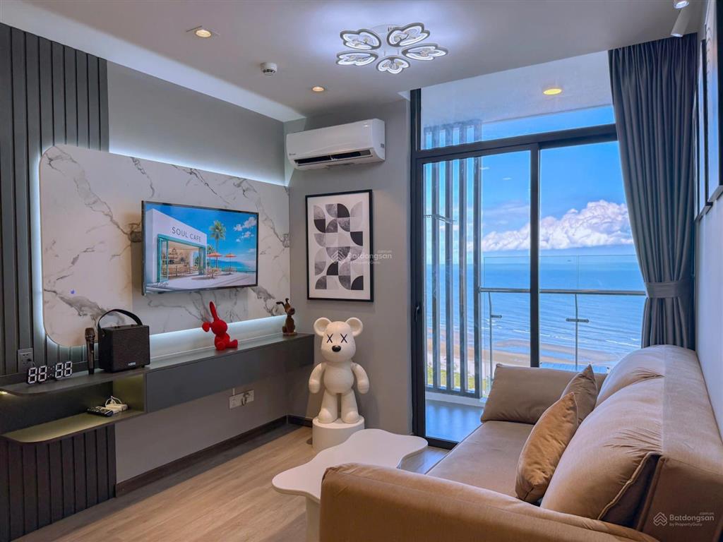 Cần bán căn hộ chung cư csj, view trực diện biển tầng 18, đầy đủ nội thất, đang có hđ thuê là 15tr