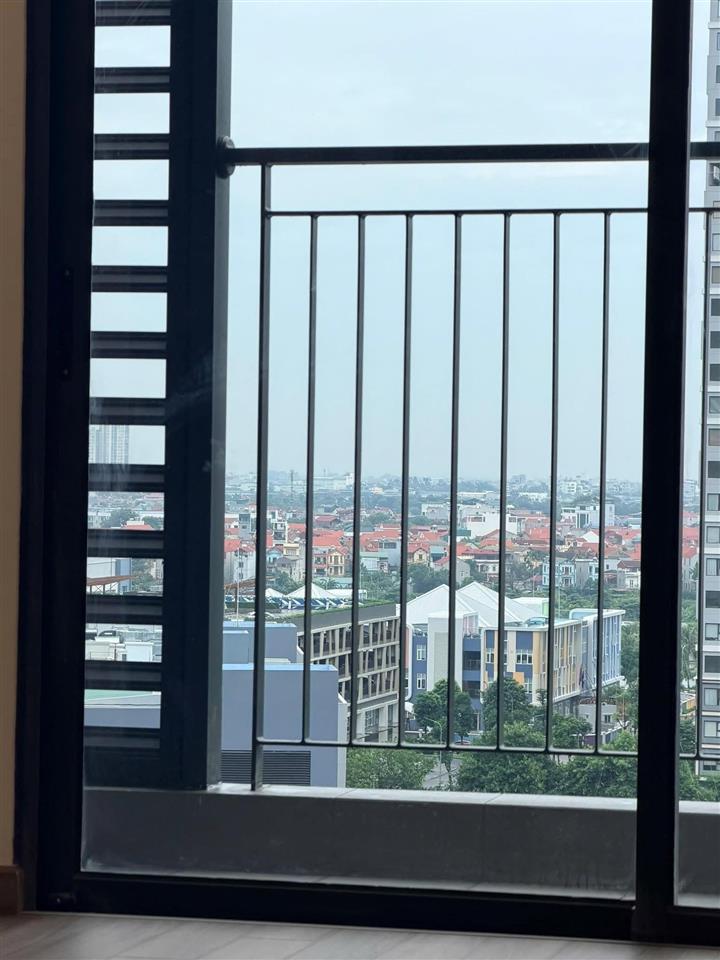 CHÍNH CHỦ CẦN BÁN CĂN 75 M2, VIEW CÔNG VIÊN GIA LÂM, TẦNG TRUNG, GIA 61 TR/M2, LH