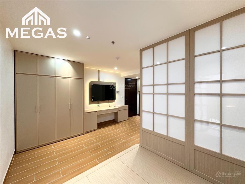 Cho thuê căn hộ 40m2 siêu đẹp full nội thất ngay nguyễn khánh toàn  cầu giấy