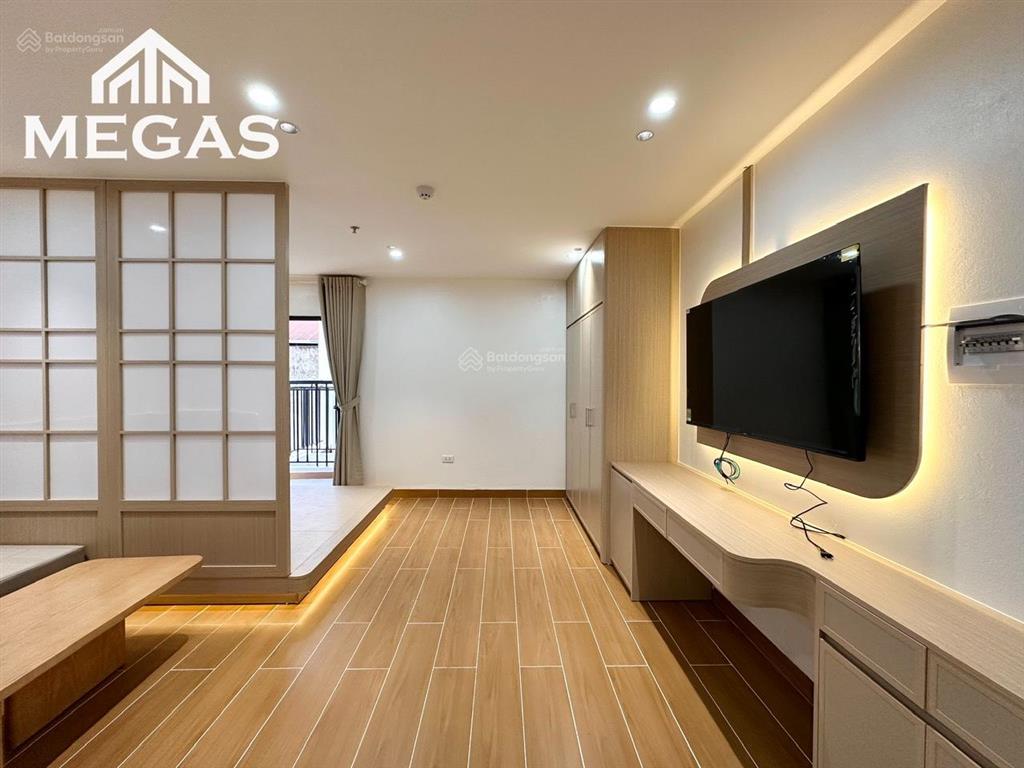Cho thuê căn hộ 40m2 siêu đẹp full nội thất ngay nguyễn khánh toàn  cầu giấy