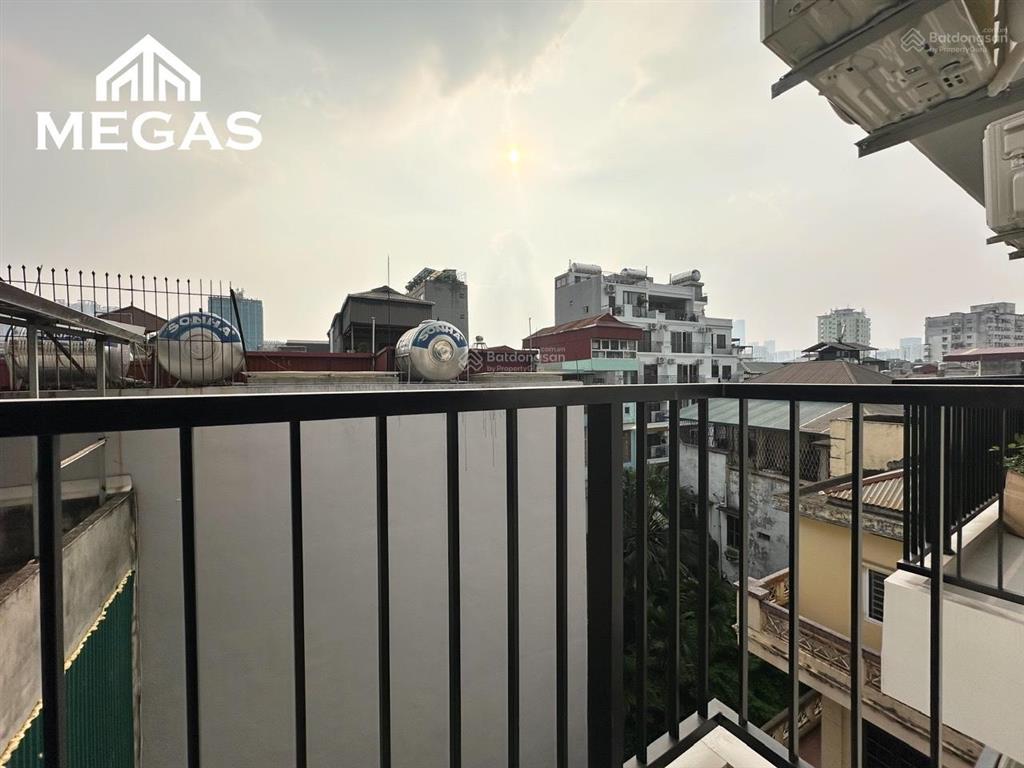 Khai trương căn hộ 1n1k 40m2 mới tinh ngay vũ ngọc phan  đống đa