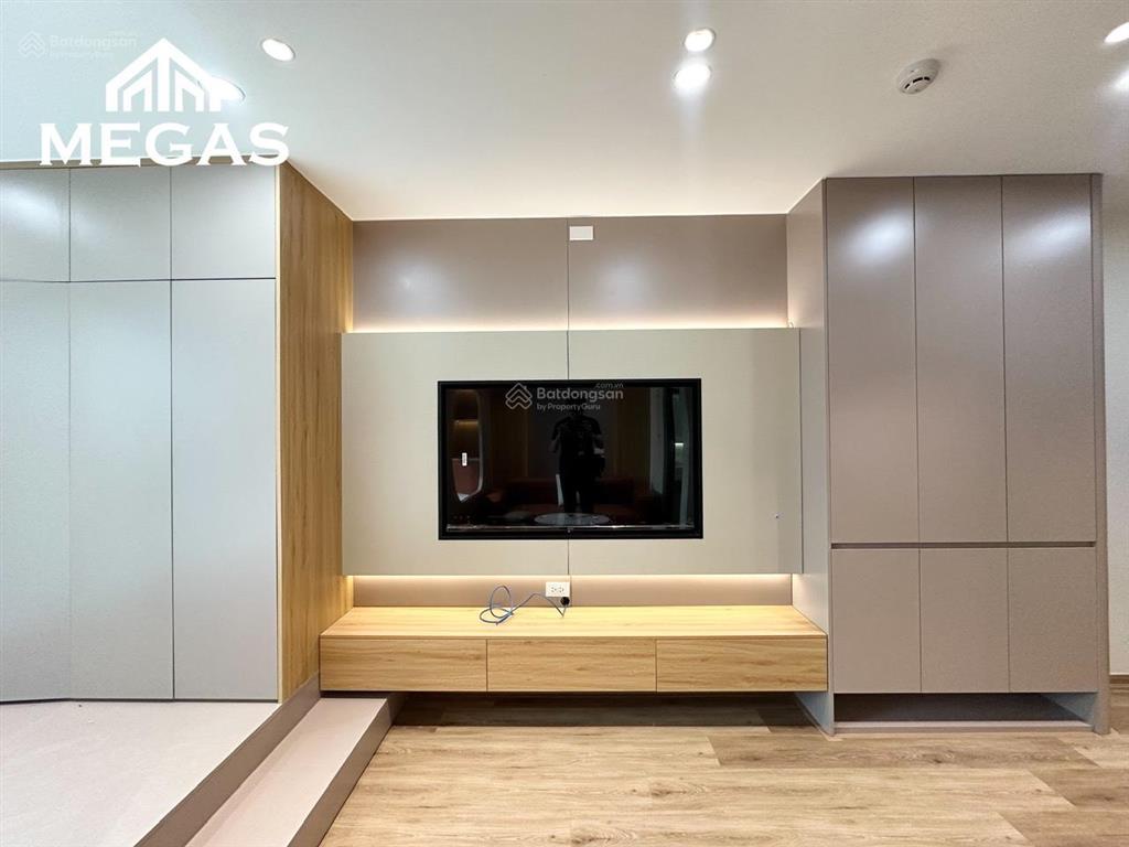 Khai trương căn hộ 1n1k 40m2 mới tinh ngay vũ ngọc phan  đống đa