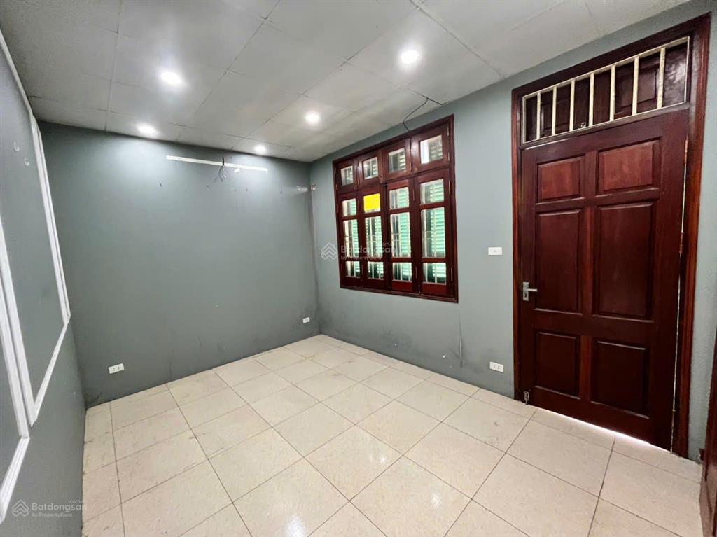 Cho thuê nhà riêng, chính chủ, diện tích sàn 75m2*3.5 tầng tại số nhà 78 ngõ 23 đường đức diễn