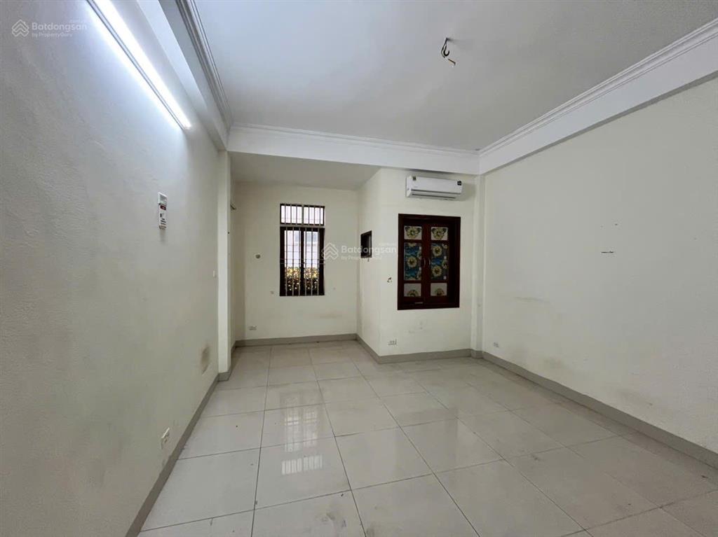 Cho thuê nhà riêng, chính chủ, diện tích sàn 75m2*3.5 tầng tại số nhà 78 ngõ 23 đường đức diễn