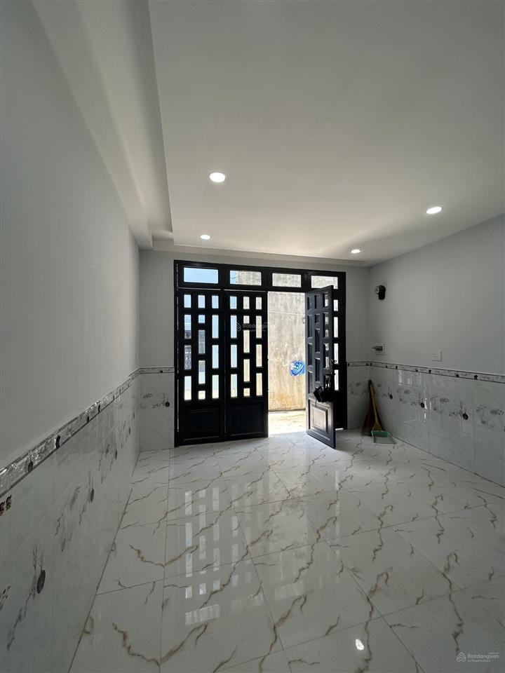 Cho thuê nhà nguyên căn hẻm 149 lưu hữu phước, p.15, tphcm