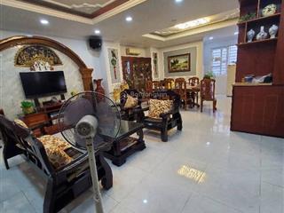 Cách mặt tiền phú thọ hòa chỉ 1 căn  xe hơi ngủ trong nhà  128m2  ngang 8,5m  4 tầng