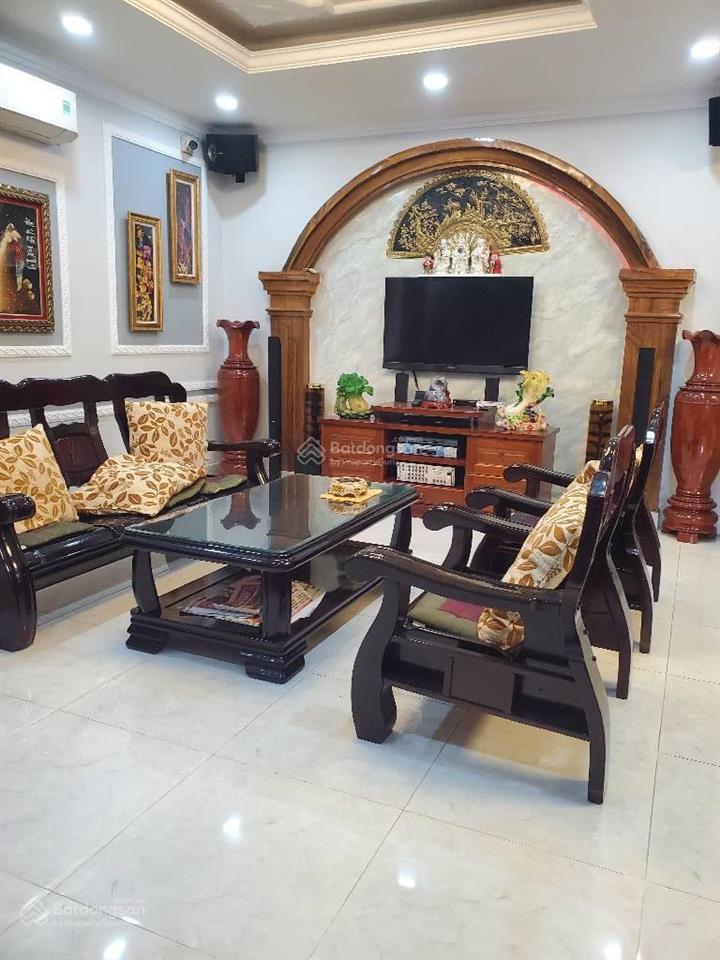 Cách mặt tiền phú thọ hòa chỉ 1 căn  xe hơi ngủ trong nhà  127m2  ngang 8,5m  4 tầng xây tâm h