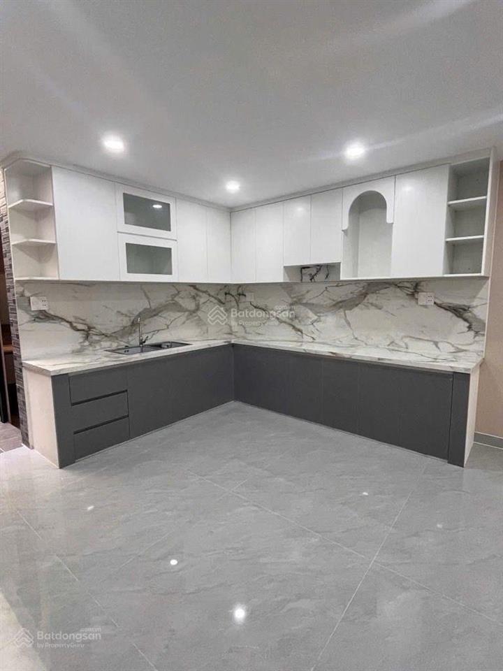 Mặt tiền kinh doanh vip tân phú gần luỹ bán bích nhà mặt tiền đường trần hưng đạo 94m