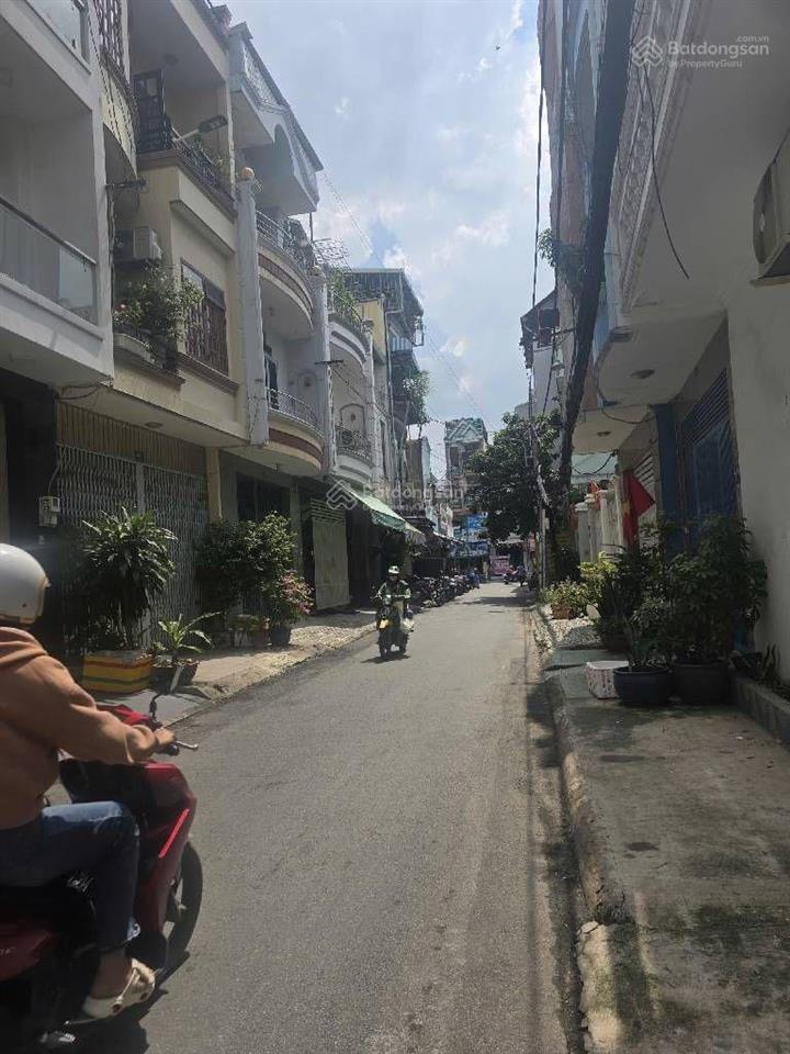 Nhà tân phú, 1trệt 2lầu, 3 phòng ngủ, hẻm xe hơi nhà gần gò dầu, tân sơn nhì