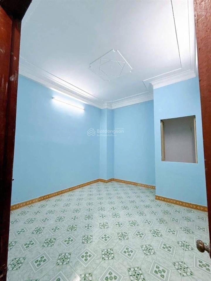 Nhà tân phú, 1trệt 2lầu, 3 phòng ngủ, hẻm xe hơi nhà gần gò dầu, tân sơn nhì
