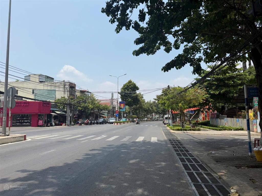 Bán nhà mặt phố tại đồng khởi, 35 tỷ, 201.6 m2, view đẹp, nhiều tiện ích