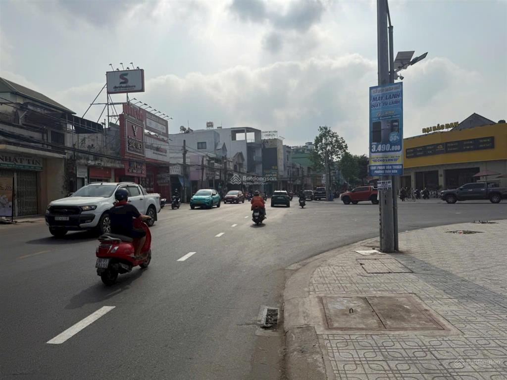 Bán nhà mặt phố 35 tỷ vnd, 217 m2, phạm văn thuận, tam hiệp, biên hòa, đồng nai