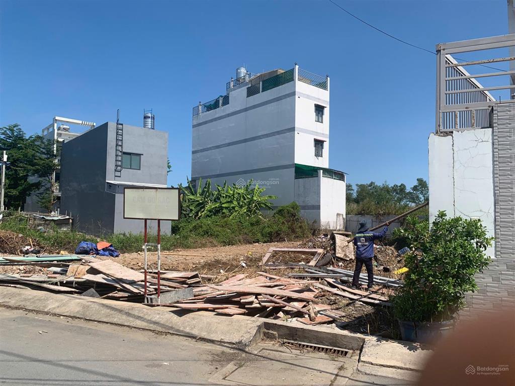 Bán lô đất mặt tiền hẻm 122m2 hxh 1651 lê văn lương, nhà bè. đường 8m