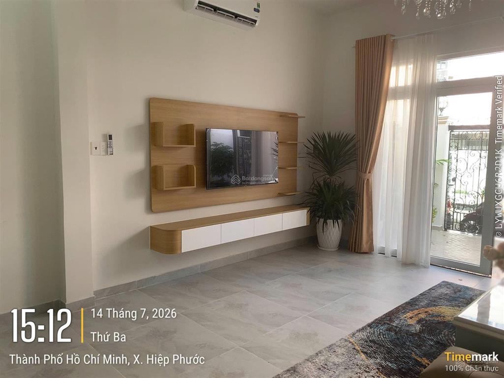 Bán nhà hxh lê văn lương đường 8m kdc hiện hữu dân trí cao. giá 4tỷ650