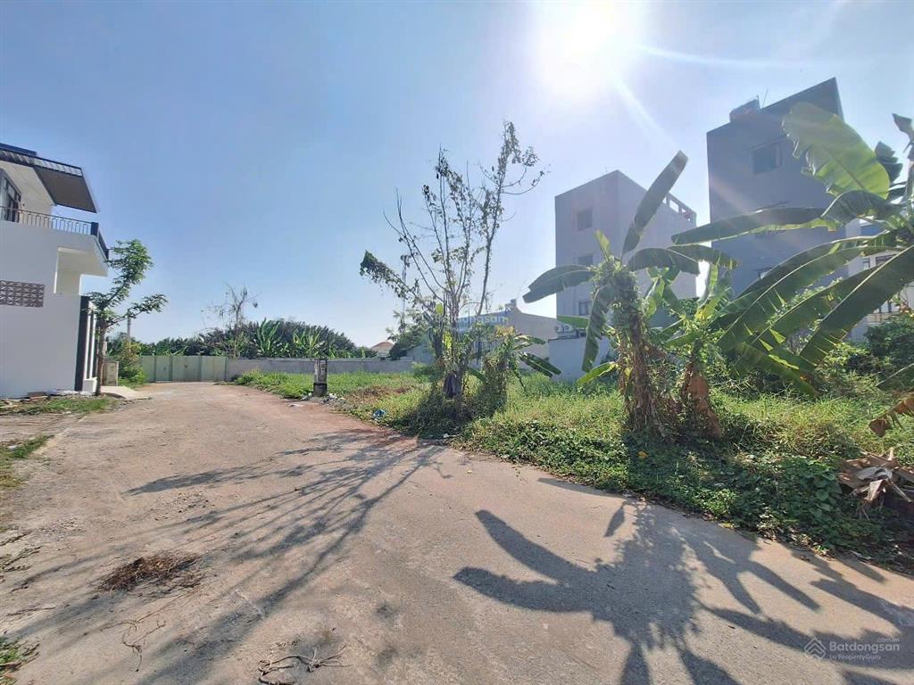 Bán lô đất kdc hoàng hoa nguyễn bình 80m2, đường 8m