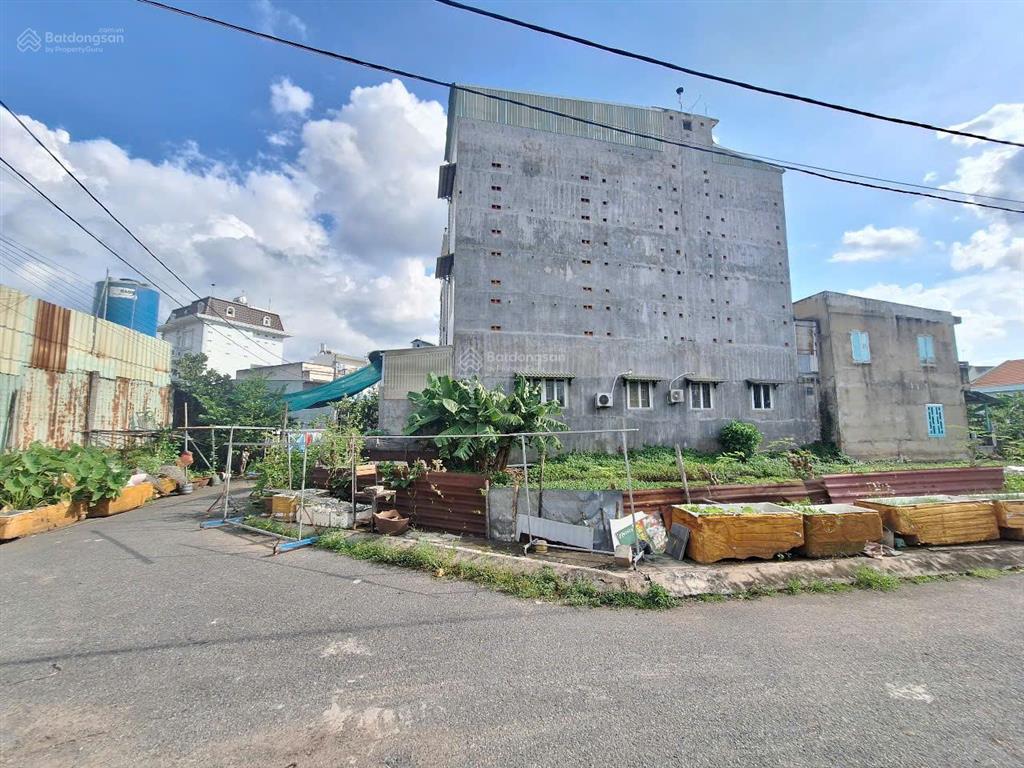 Đất góc 2 mặt tiền 99m2 nằm ngay kdc hiện hữu 1896 lê văn lương, nhà bè