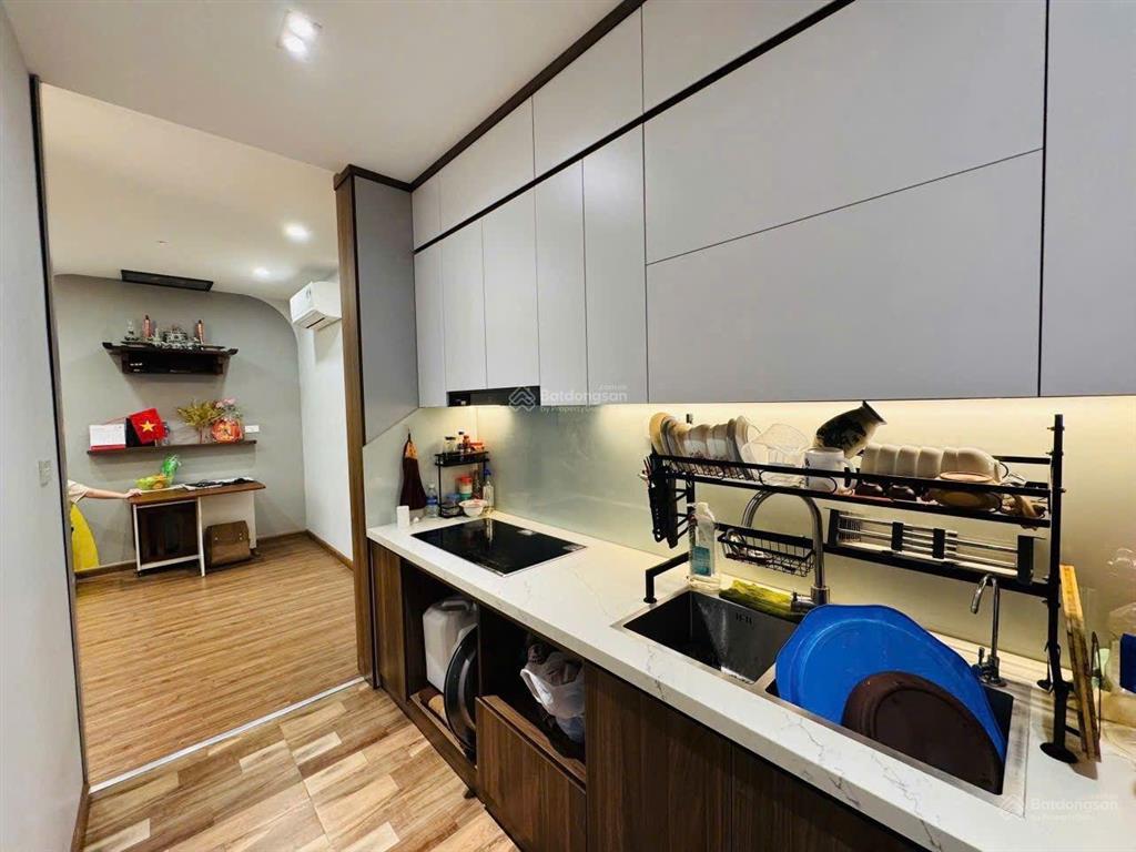 Cho thuê lâu dài căn 2n cc nthomes mặt đường 32 nhổn