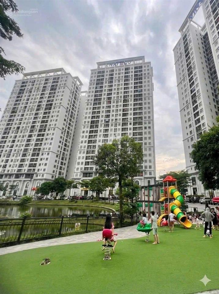 Cần tiền bán gấp căn 3n2vs 70m2 cc hateco xuân phương