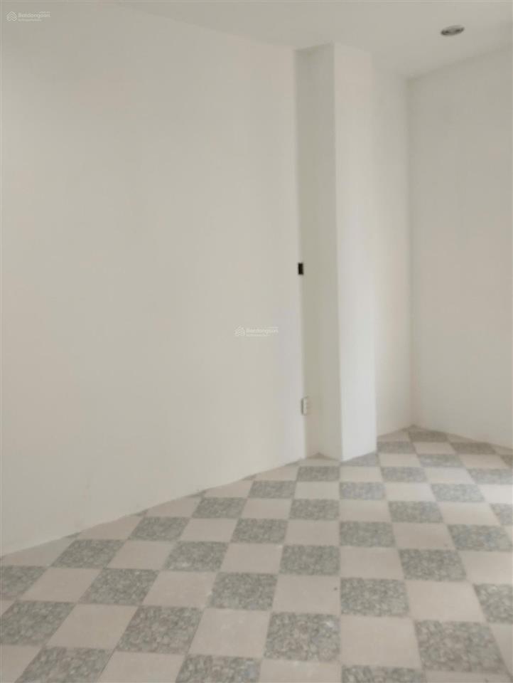 Bán căn chung cư 70m2 chung cư đại học an ninh đường cống quỳnh giá 5.8 tỷ