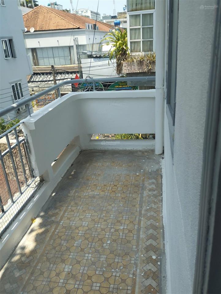 Bán căn chung cư 70m2 chung cư đại học an ninh đường cống quỳnh giá 5.8 tỷ