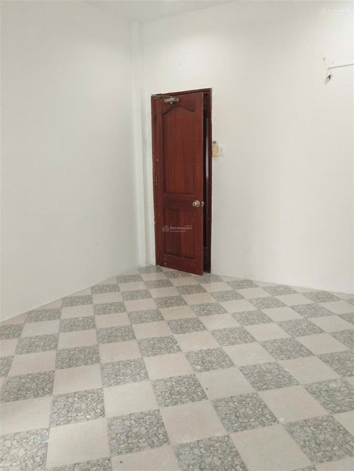 Bán căn chung cư 70m2 chung cư đại học an ninh đường cống quỳnh giá 5.8 tỷ