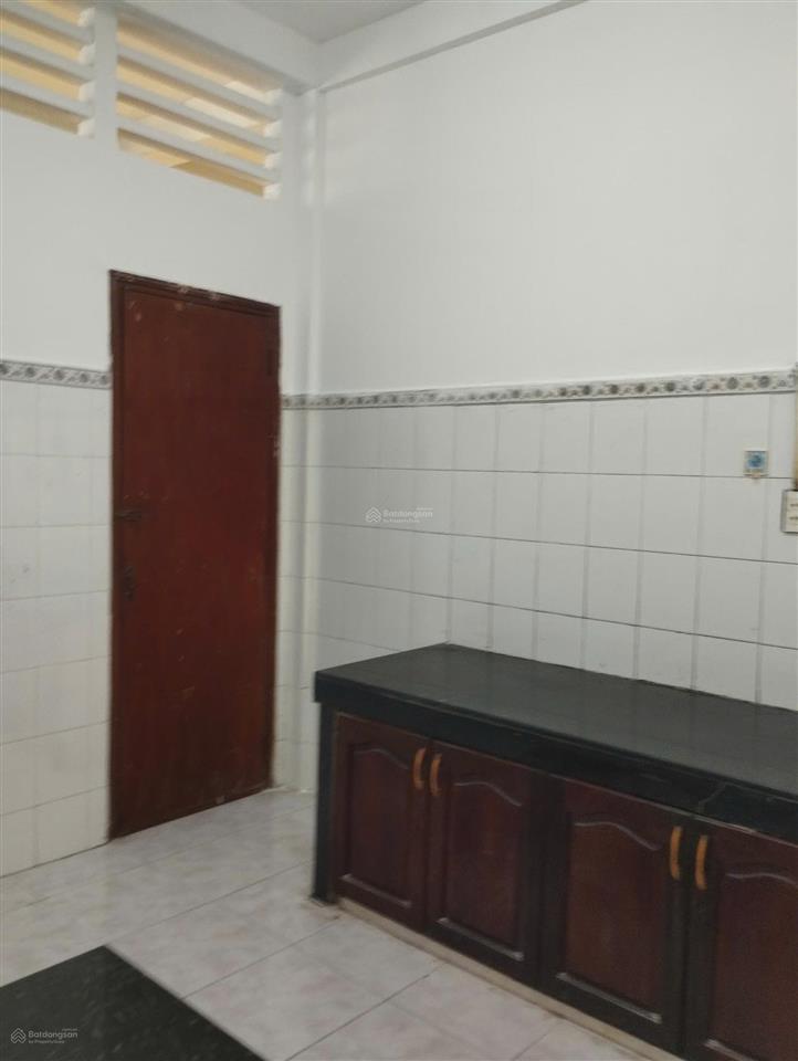 Bán căn chung cư 70m2 chung cư đại học an ninh đường cống quỳnh giá 5.8 tỷ