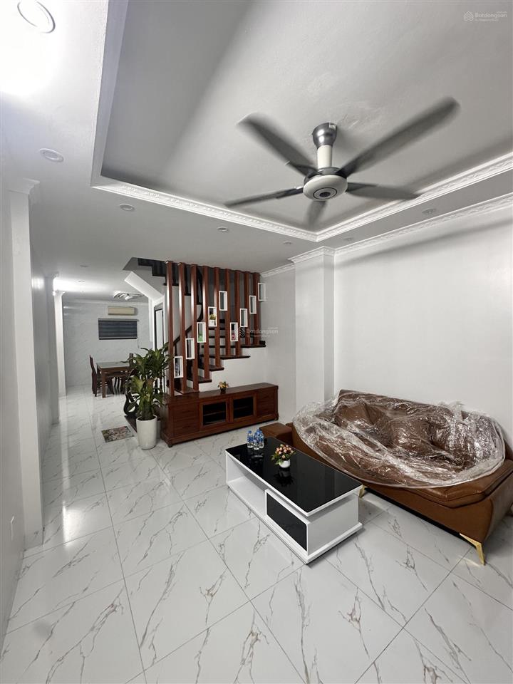 Vị trí siêu đẹp chùa bộc  trung tâm đống đa  60m2 x5 tầng  an sinh cực đỉnh  ngập tràn tiện ích