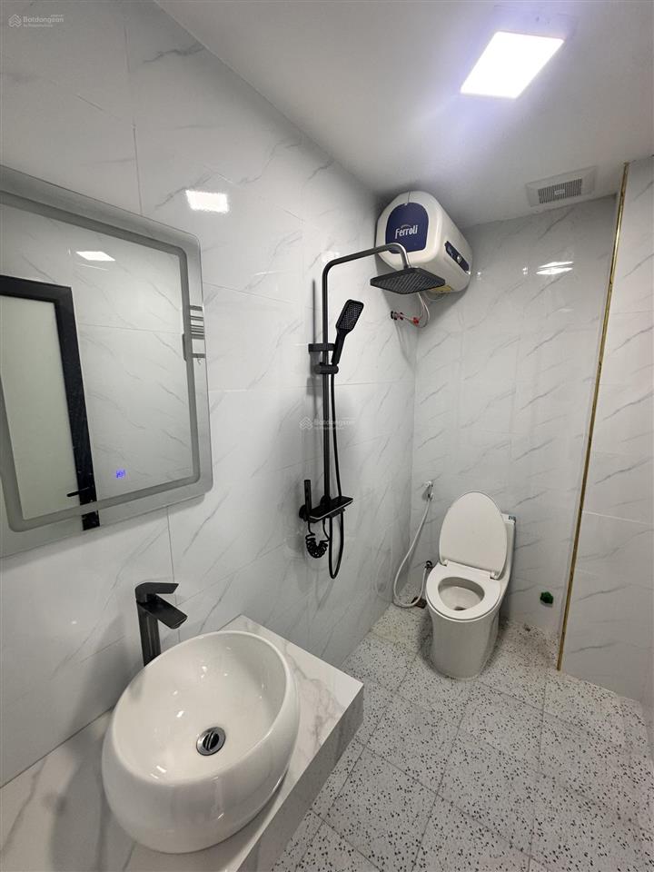 Vị trí siêu đẹp chùa bộc  trung tâm đống đa  60m2 x5 tầng  an sinh cực đỉnh  ngập tràn tiện ích