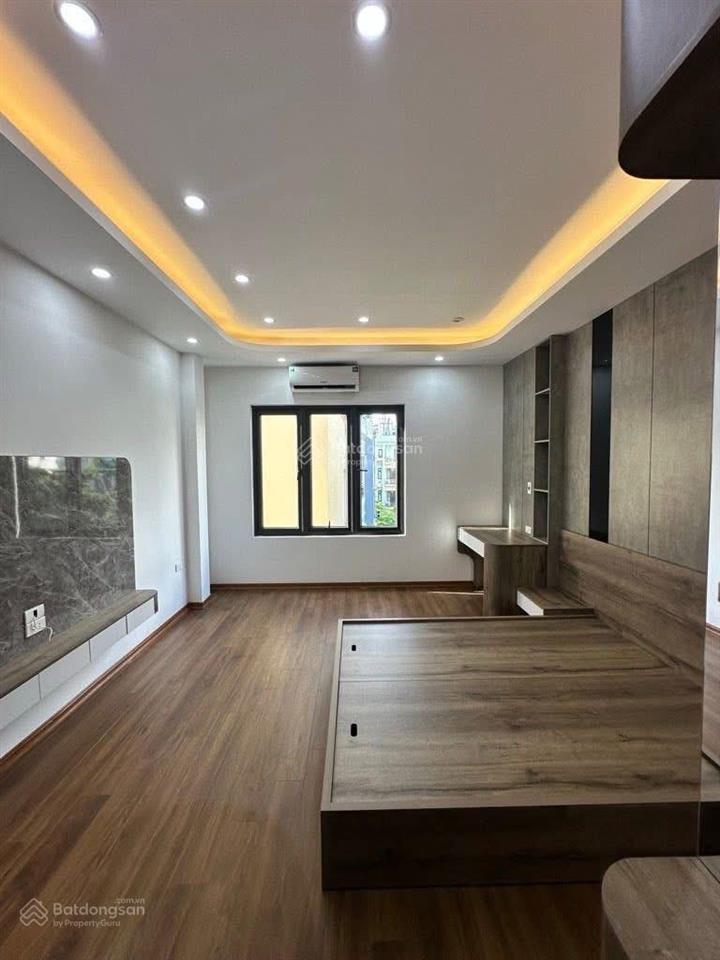 Khương đình  35m2 x 6 tầng thang máy  mt 4m  lô góc  ngõ 3 gác rộng thoáng  gần phố