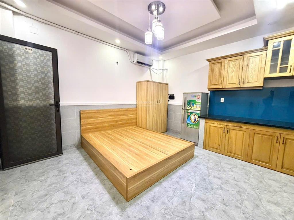 Cho thuê chdv ngay đại học vlu, trục phạm văn đồng, emart phan văn trị