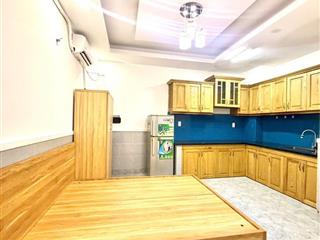 Cho thuê chdv ngay đại học vlu, trục phạm văn đồng, emart phan văn trị