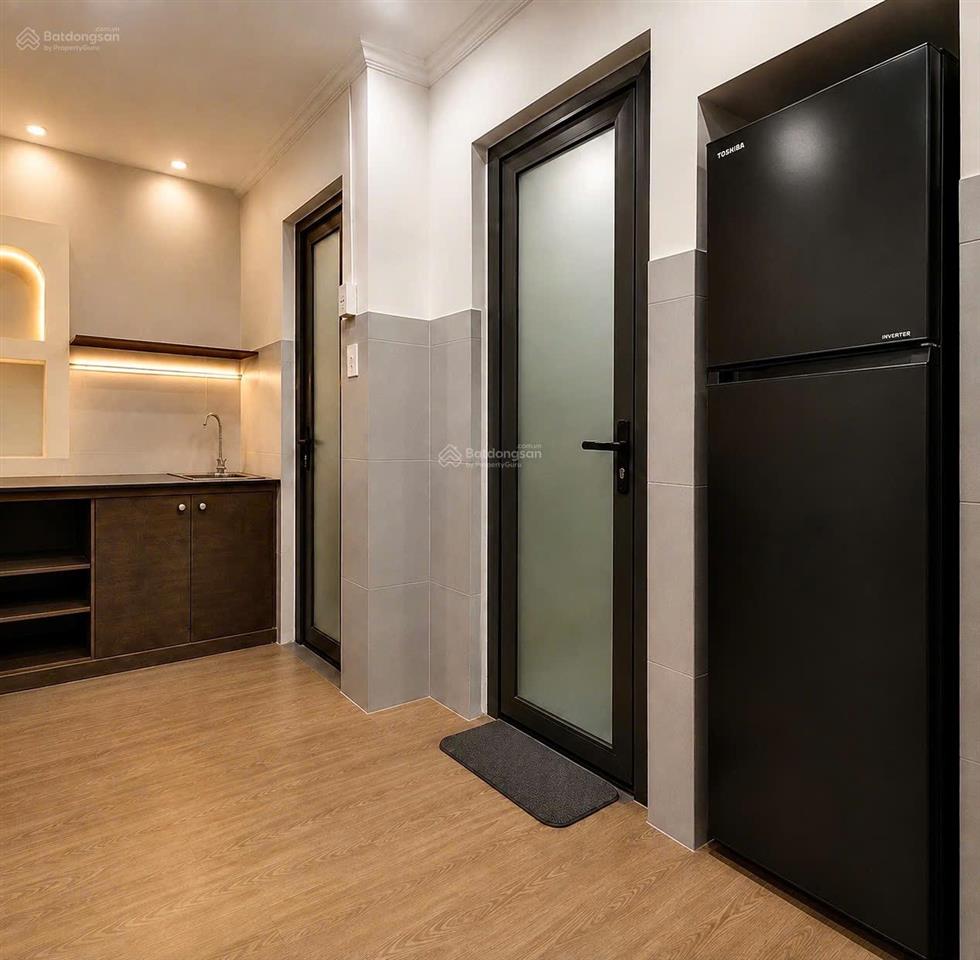 Căn hộ 1 phòng ngủ tách bếp ngay vòng xoay nguyễn kiệm gần đh gdu qua sân bay quận phú nhuận, bt