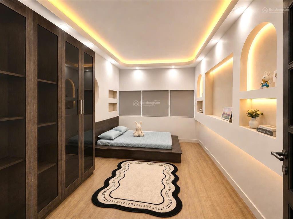 Căn hộ 1 phòng ngủ tách bếp ngay vòng xoay nguyễn kiệm gần đh gdu qua sân bay quận phú nhuận, bt