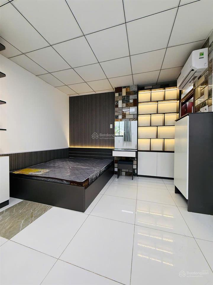 Căn hộ 1 phòng ngủ ban công siêu rộng ngay phan đăng lưu qua quận 1, 3 thuận tiện full nội thất!