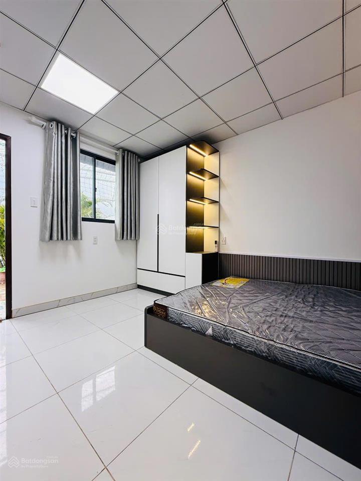 Căn hộ 1 phòng ngủ ban công siêu rộng ngay phan đăng lưu qua quận 1, 3 thuận tiện full nội thất!