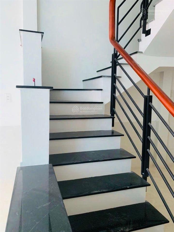 Nguyễn văn khối  thông tây hội gò vấp 56m2 (4.8 x 14m)  2 tầng btct, có dòng tiền  4.35tỷ