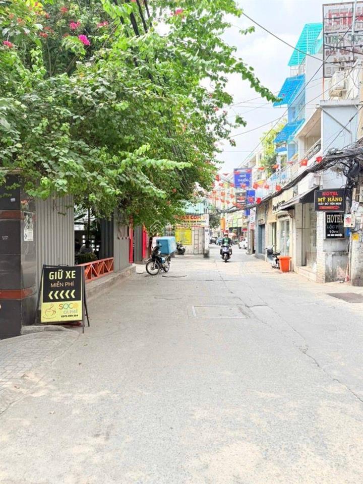 Nhiêu tứ khu vip đường hoa phan xích long  phú nhuận 4.8 6.5m  3tầng btct  3pn  chỉ 5.65tỷtl