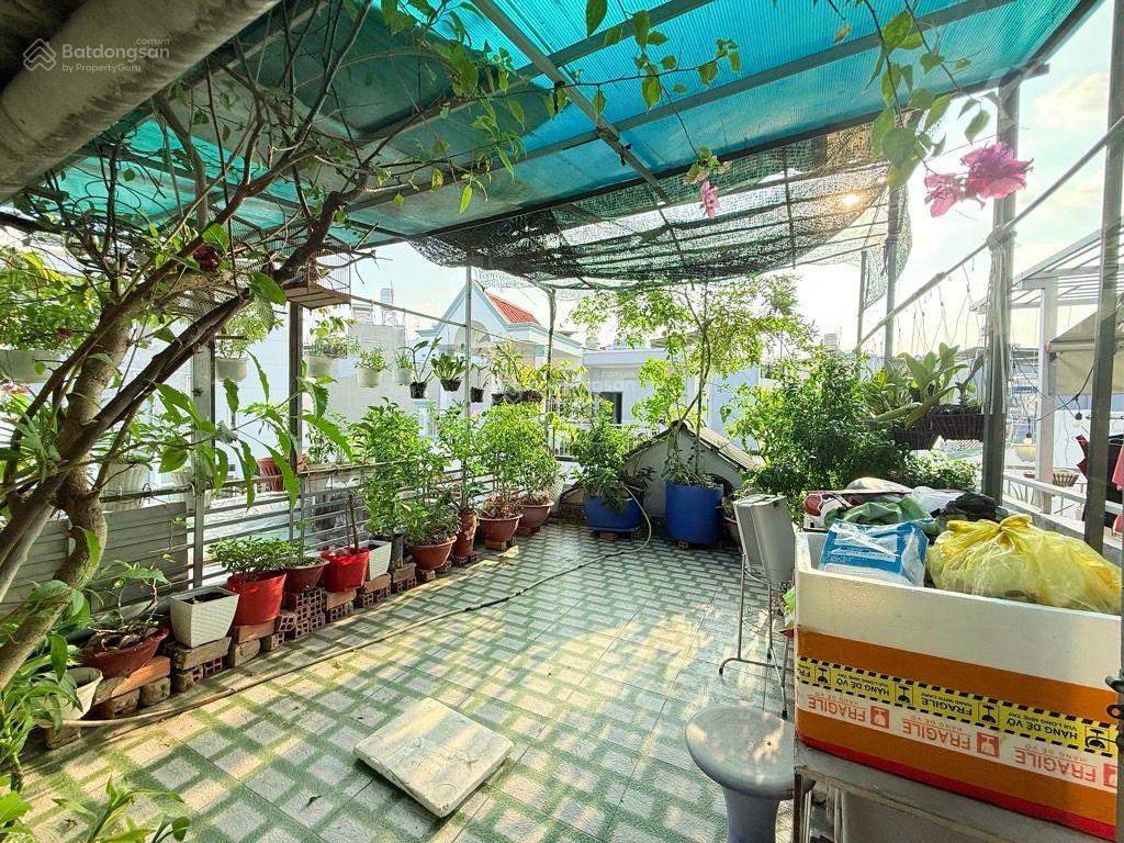 Lê hoàng phái  gò vấp
37m2  2 tầng + sân thượng full nội thất 5.6tỷ (tl)