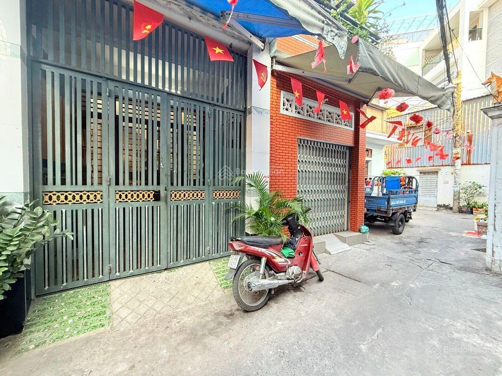 Lê hoàng phái  gò vấp
37m2  2 tầng + sân thượng full nội thất 5.6tỷ (tl)